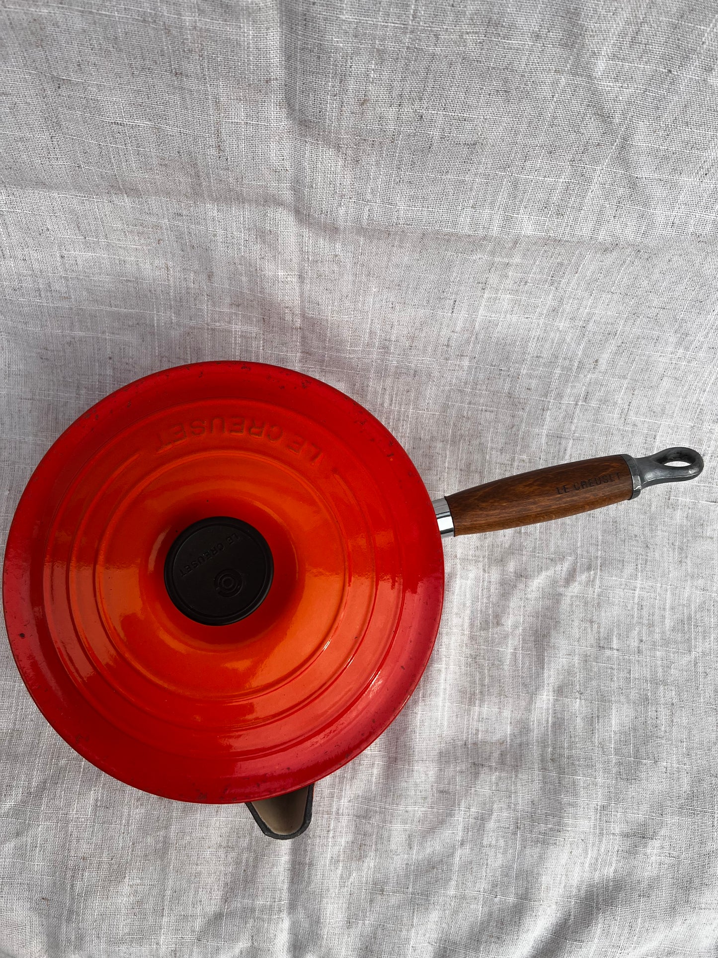Le Creuset Volcanic Orange 20”